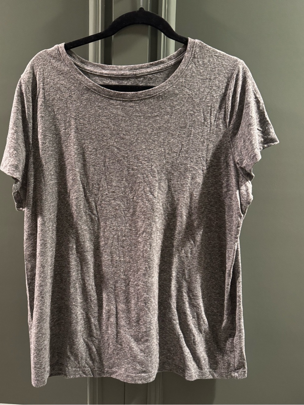 Universal Thread Heather Gray Short Sleeve Crewneck Tee